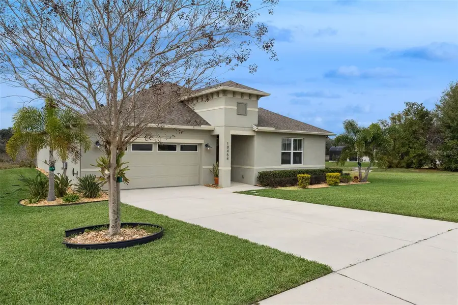 10454 Spring Lake Drive, Clermont, FL 34711 - Image #2