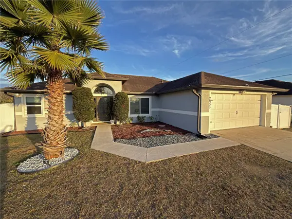 2933 Jewel Avenue, DELTONA, FL 32738