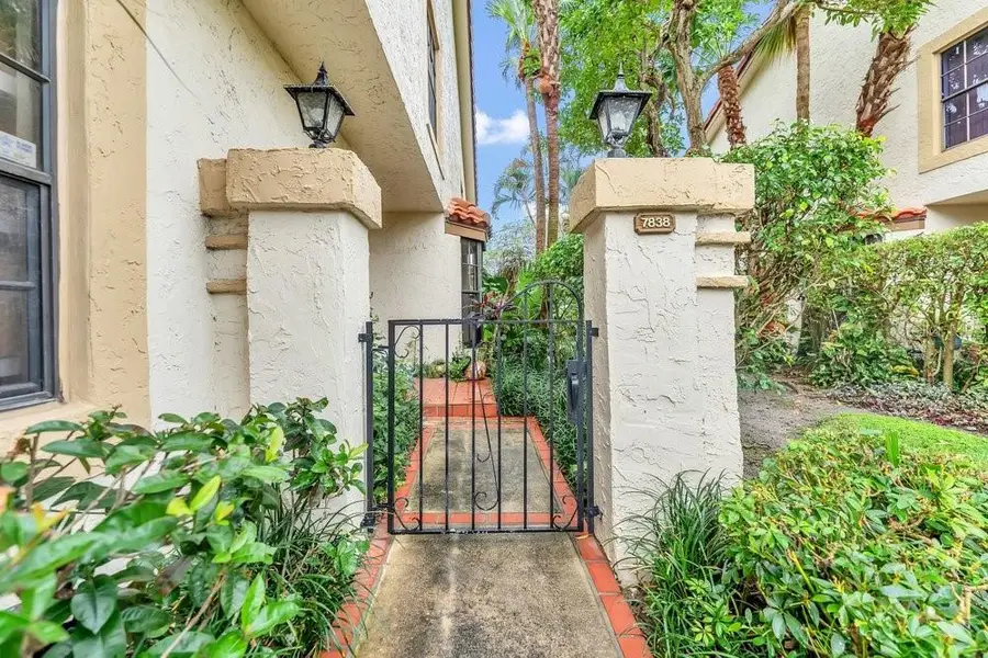 7838 La Mirada Drive, Boca Raton, FL 33433 - Image #3