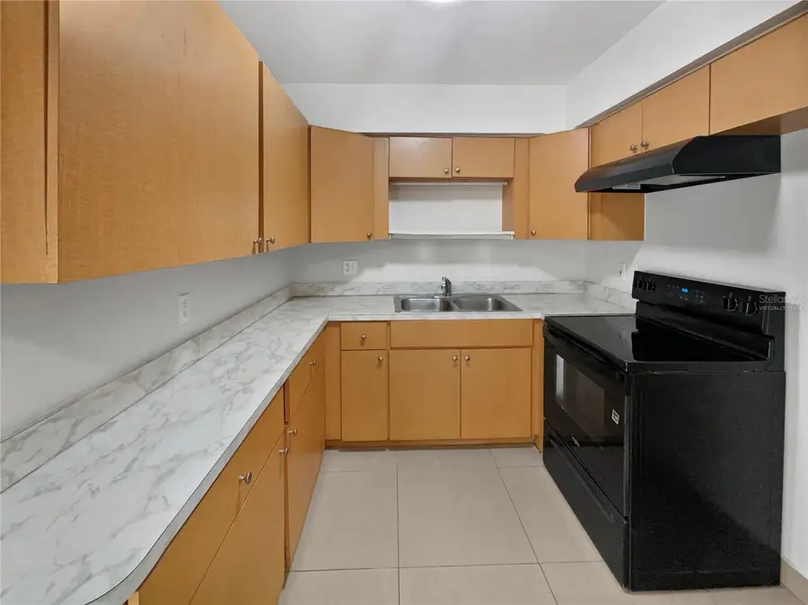 4202 Cromwell Drive, Tampa, FL 33610 - Image #2