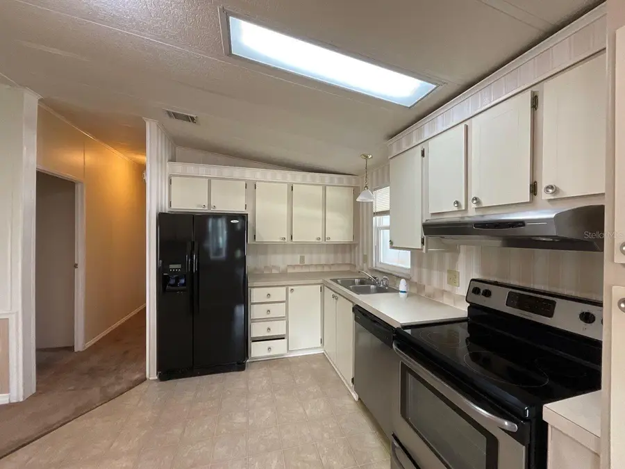 3208 Pebble Bend Drive, Lakeland, FL 33810 - Image #2