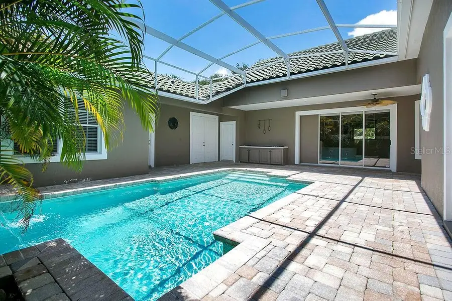 7613 Torino Court, Orlando, FL 32835 - Image #2