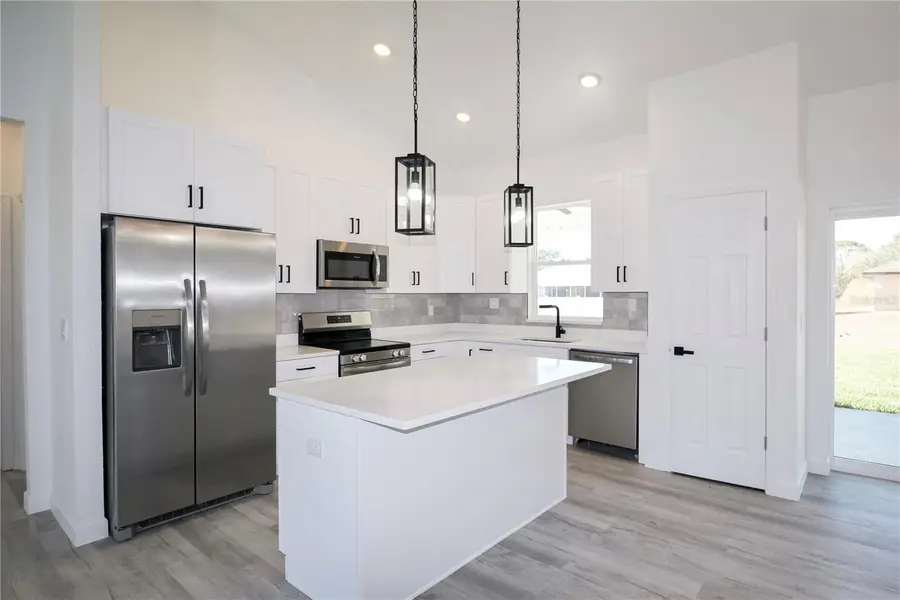 3915 El Rado Avenue, Sebring, FL 33872 - #2