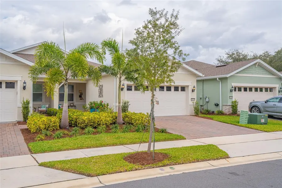 13615 Splashing Isla Drive, Winter Garden, FL 34787 - Image #2