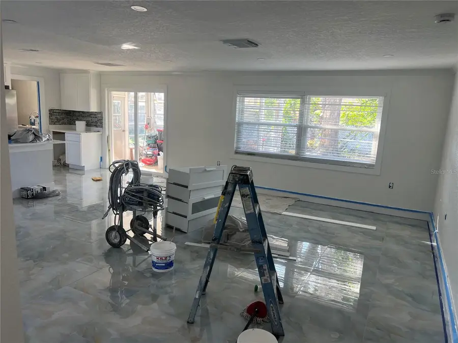 1736 Colorado Avenue Ne, Saint Petersburg, FL 33703 - Image #2