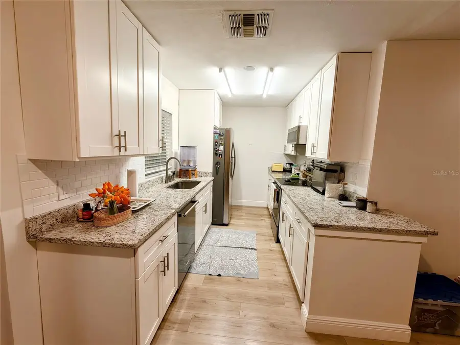 49 W Marbrisa Way, Kissimmee, FL 34743 - Image #3