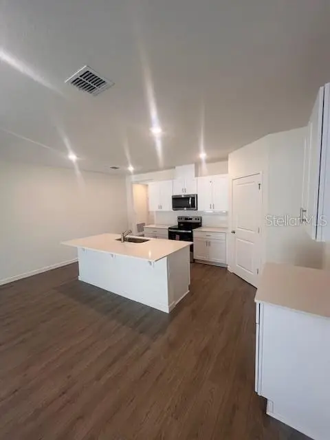 4021 Bradbury Way, Sanford, FL 32773 - #3