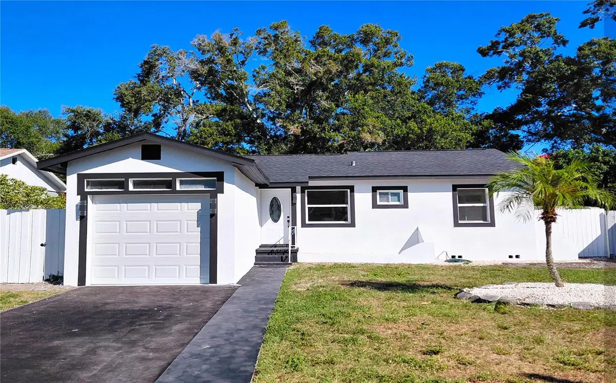 3135 33rd Avenue N, Saint Petersburg, FL 33713 - Image #1