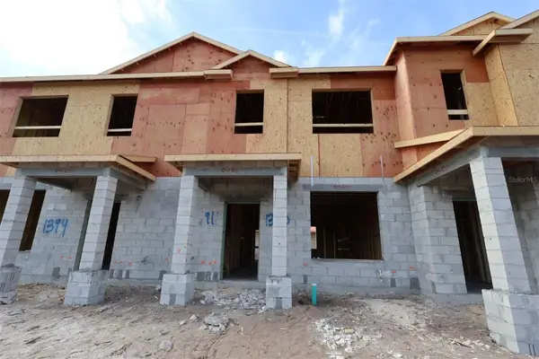 1390 Mount Royal Drive, ST CLOUD, FL 34771