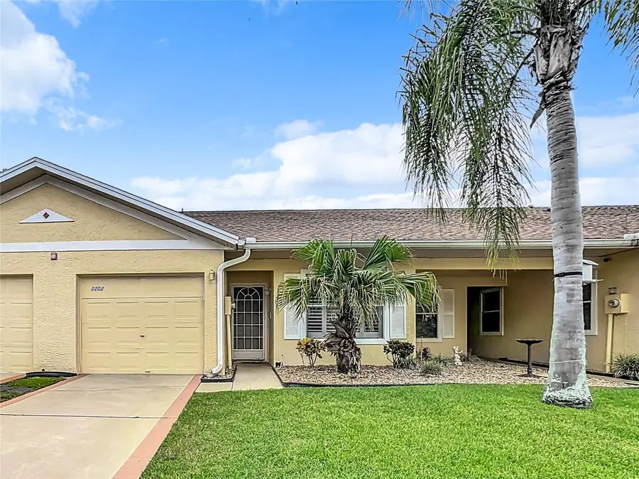 3202 Queen Palms Court, Kissimmee, FL 34747 - Image #2