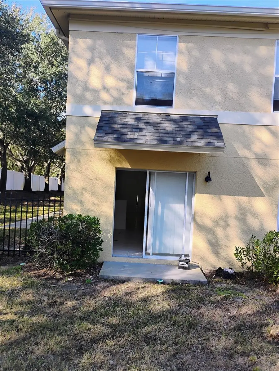 201 Draw Bridge Lane, Valrico, FL 33594 - Image #2