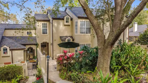 1520 Farrindon Circle, LAKE MARY, FL 32746