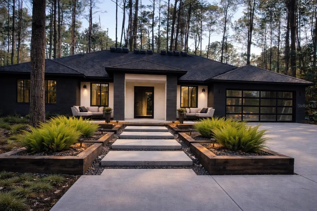 1323 E Derby Drive, Dunnellon, FL 34434 - #1