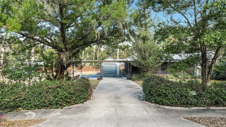 257 Desoto Avenue, De Leon Springs, FL 32130 - Image #2