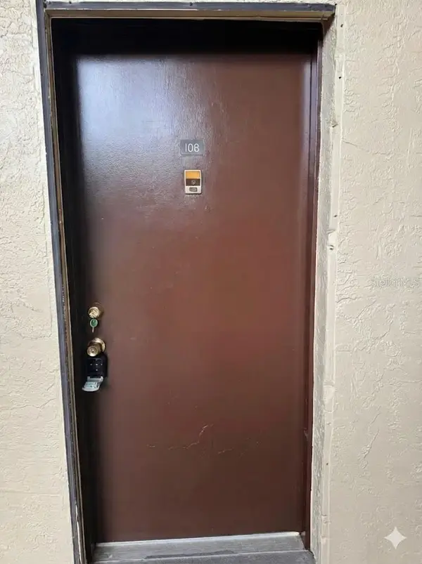 2050 Oleander Boulevard #11-108, FORT PIERCE, FL 34950