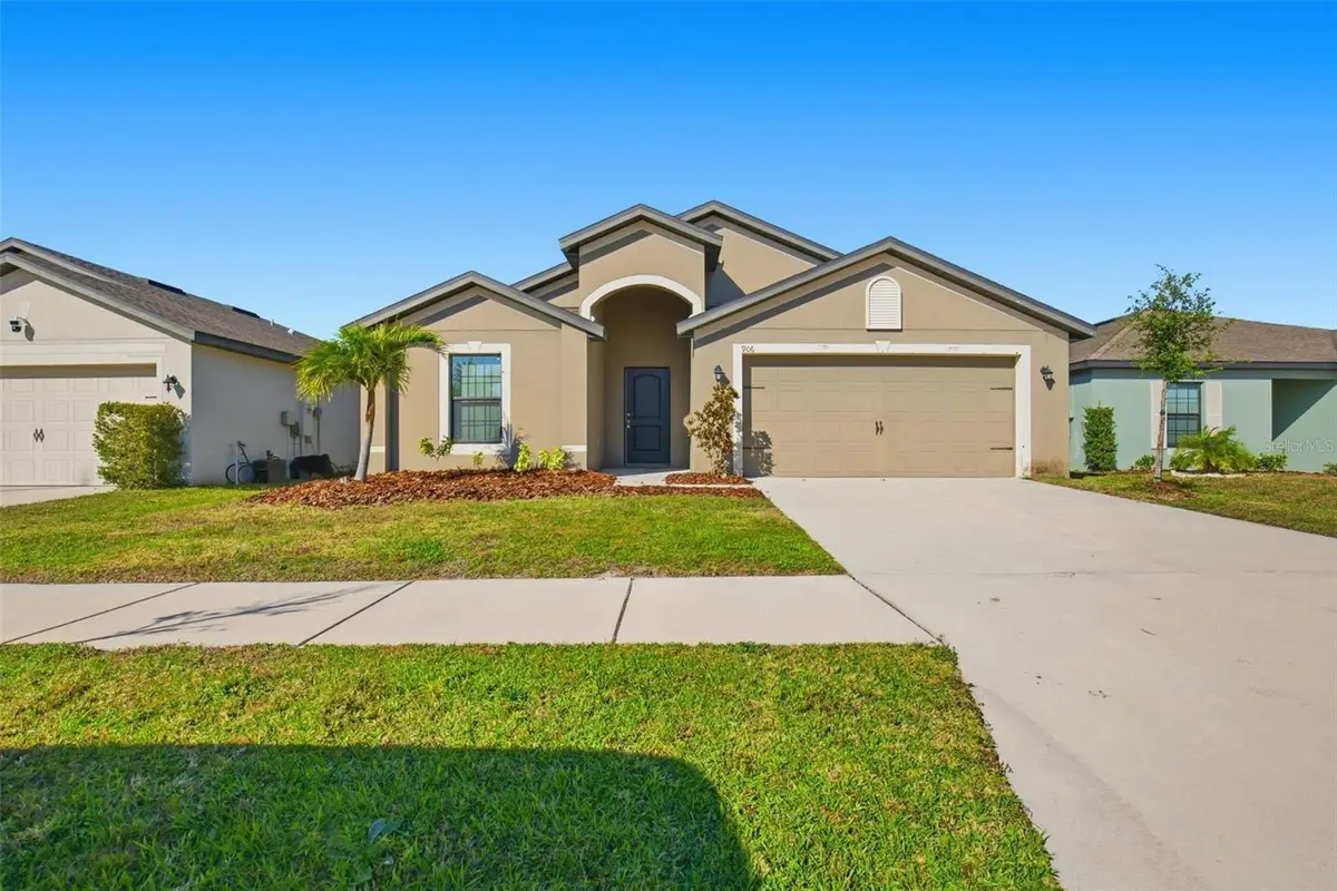 906 Wynnmere Walk Avenue, Ruskin, FL 33570 - Image #1