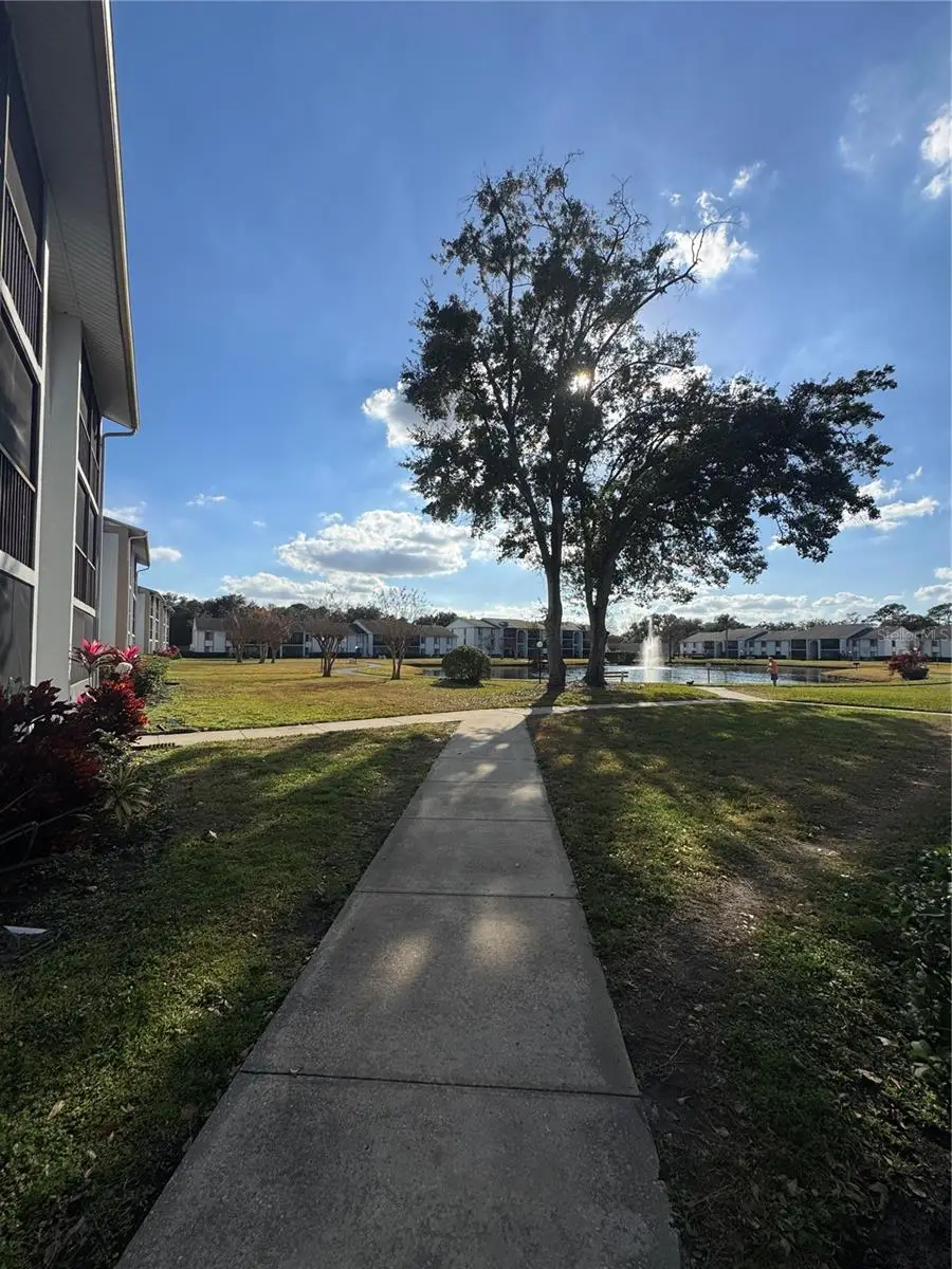 8213 Sun Spring Circle #61, Orlando, FL 32825 - Image #3