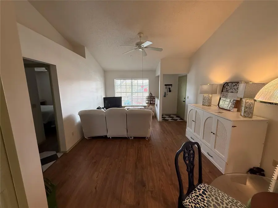 108 Reserve Cir #212, Oviedo, FL 32765 - Image #3