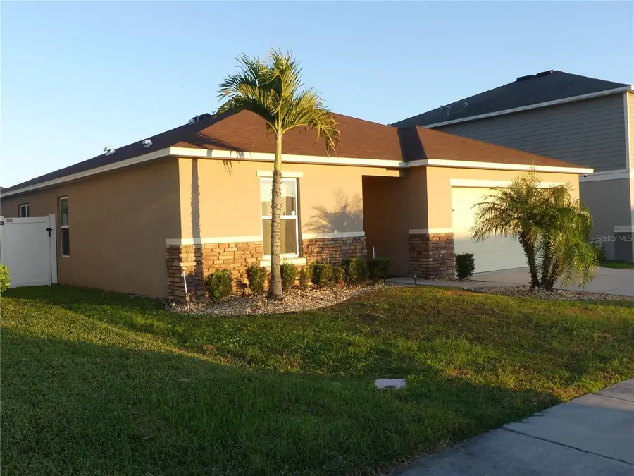 3073 Lakes Crest Avenue, Saint Cloud, FL 34772 - Image #2