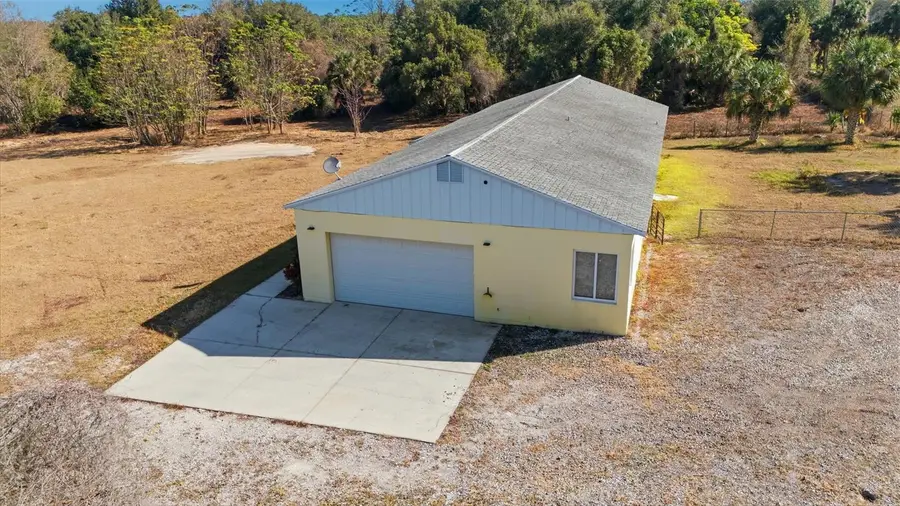 505 W Osceola Road, Geneva, FL 32732 - #2