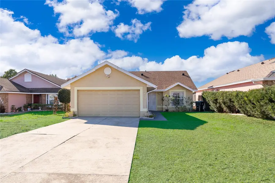 6733 Meritmoor Circle, Orlando, FL 32818 - Image #2