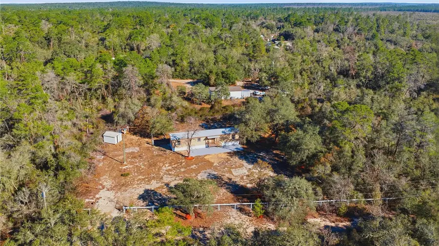 19661 SE 94th Place, Ocklawaha, FL 32179 - Image #2