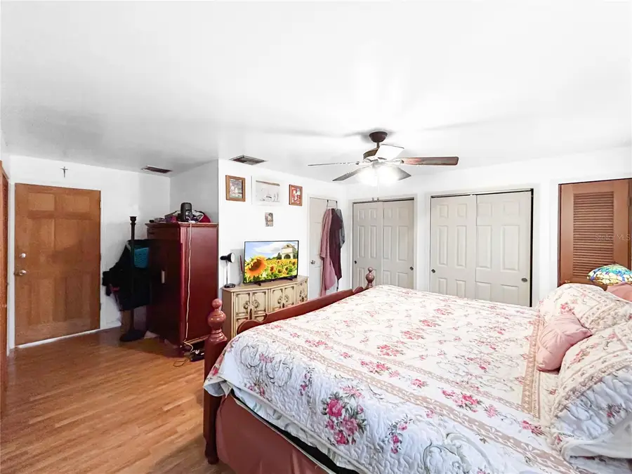 502 Wolfe Street, Wildwood, FL 34785 - Image #2