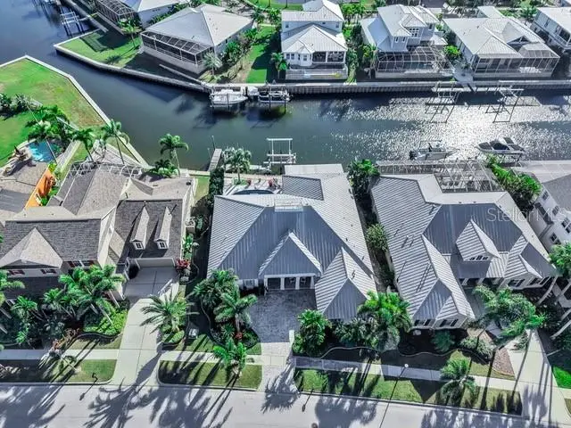 714 Islebay Drive, Apollo Beach, FL 33572 - Image #3