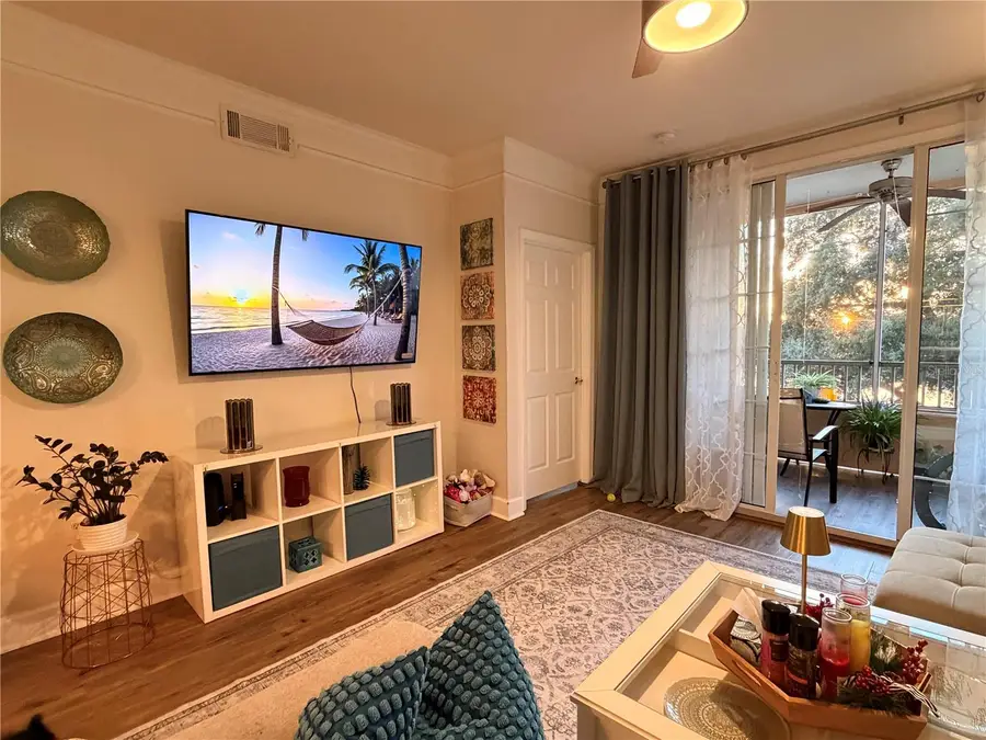 3250 Corona Village Way #204, Orlando, FL 32835 - Image #2