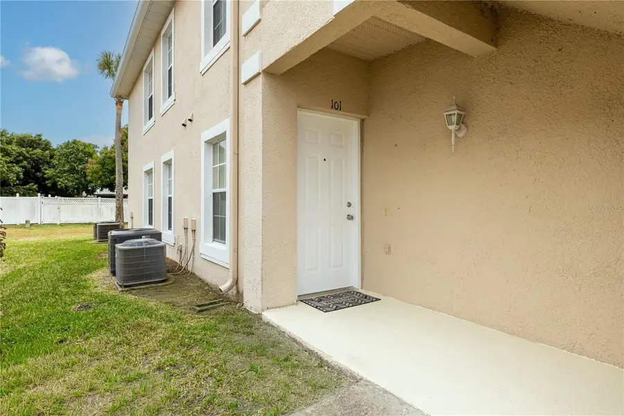 13415 Fairway Glen Drive #101, Orlando, FL 32824 - Image #3