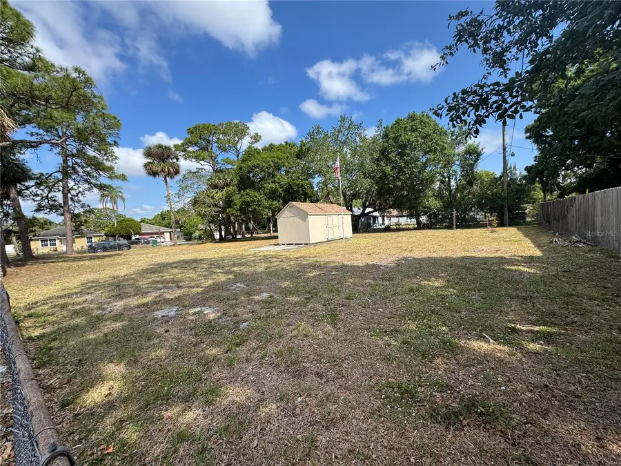 633 S Varr Avenue, Cocoa, FL 32922 - Image #3