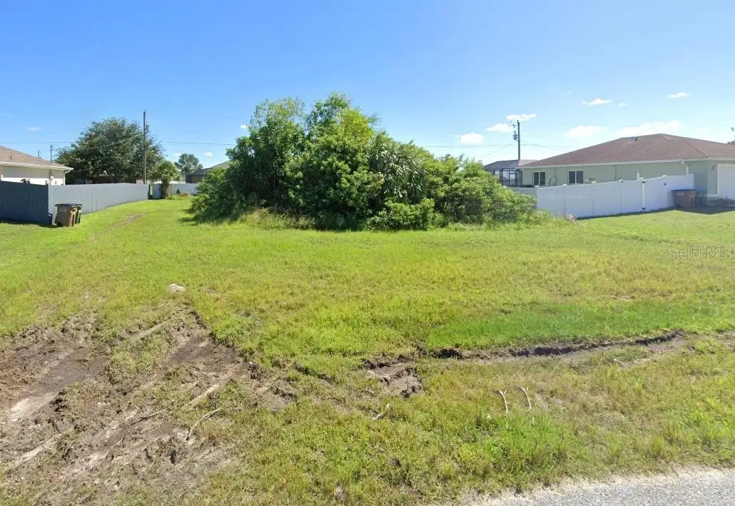 937 NW 5th Place, Cape Coral, FL 33993 - Image #1