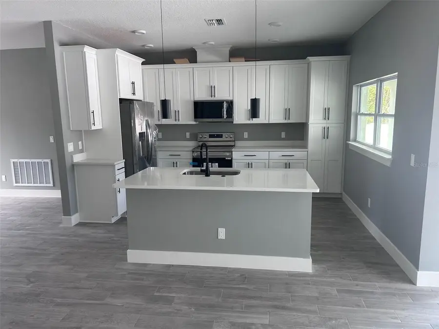 509 N Duss Street, New Smyrna Beach, FL 32168 - Image #2