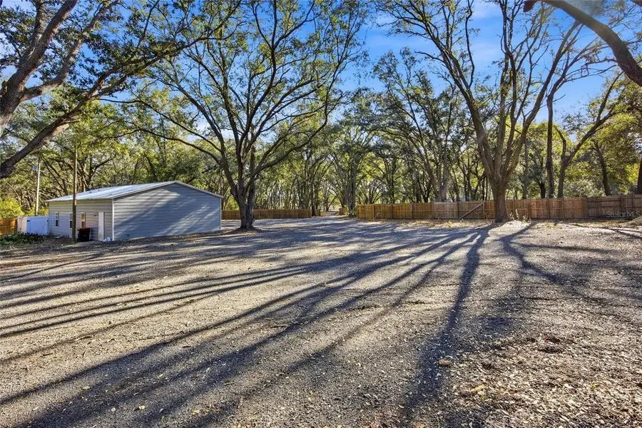 17220 SE 130th Avenue, Weirsdale, FL 32195 - #3