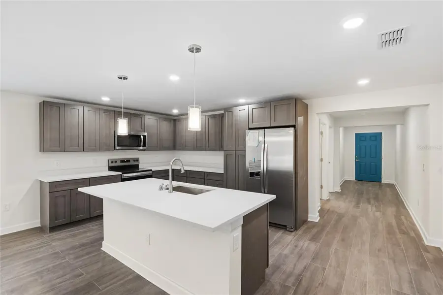 740 S Washington Avenue, Apopka, FL 32703 - #3