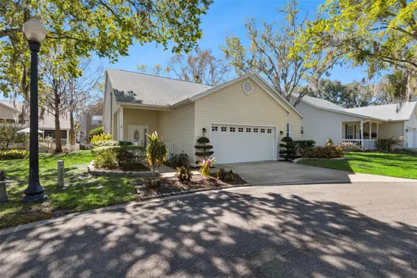 295 Marsh Landing Circle #30, DEBARY, FL 32713