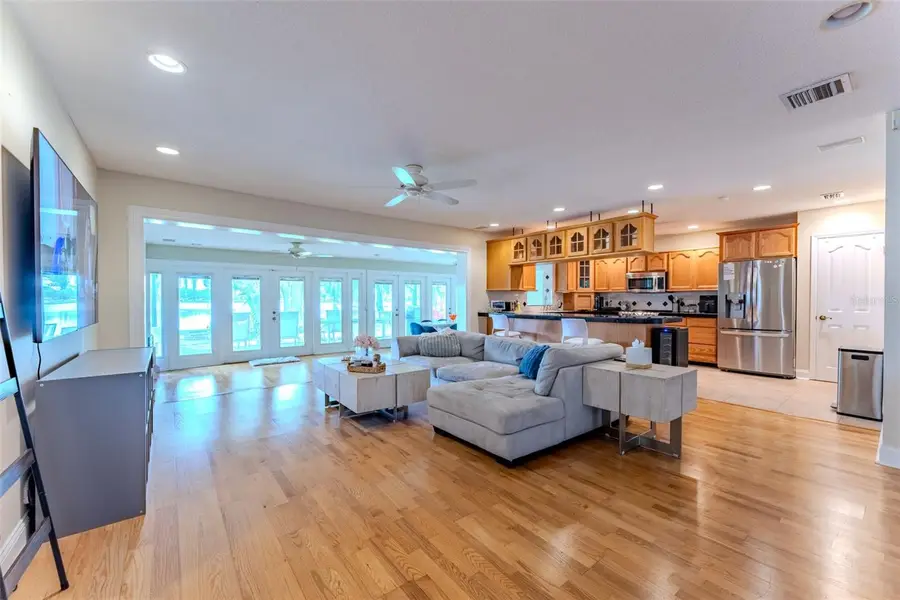 5497 Alandale Court, Orlando, FL 32839 - Image #2