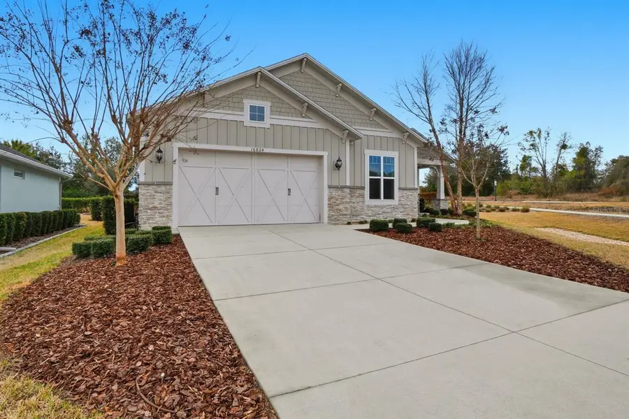 16824 Ridgewood Avenue, Montverde, FL 34756 - #2