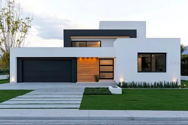 8753 Costado Street, SEBRING, FL 33872