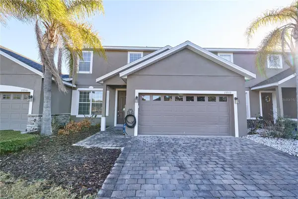 23903 Sardinia Drive, SORRENTO, FL 32776