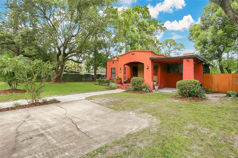 416 N Grandview Avenue N, Sanford, FL 32771 - #3