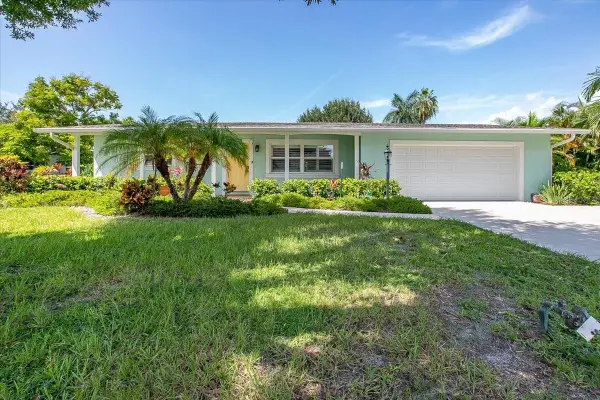 5721 10th Avenue, BRADENTON, FL 34209