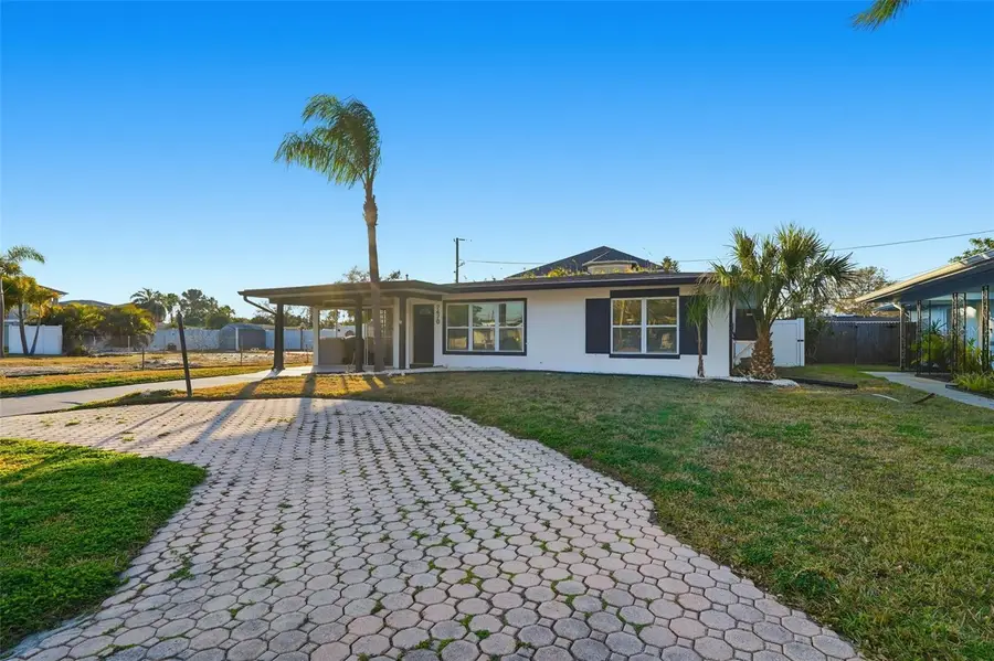 2470 Del Rio Way, Dunedin, FL 34698 - #2