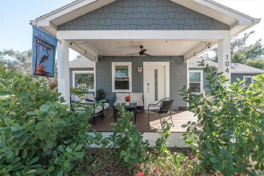 104 22nd Avenue S, Saint Petersburg, FL 33705 - #2