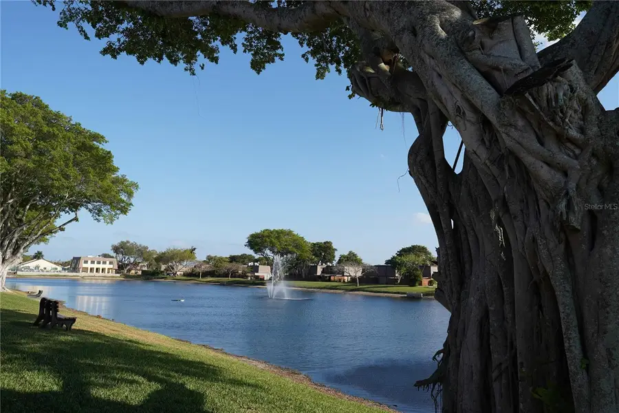 42 Springdale Circle, Palm Springs, FL 33461 - #3