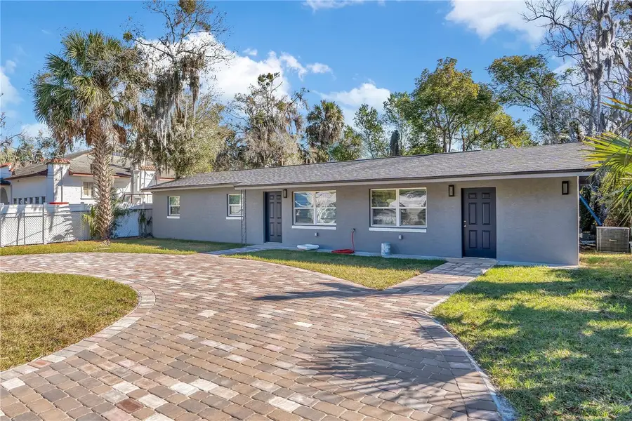 1544 N Highland Street, Mount Dora, FL 32757 - #2