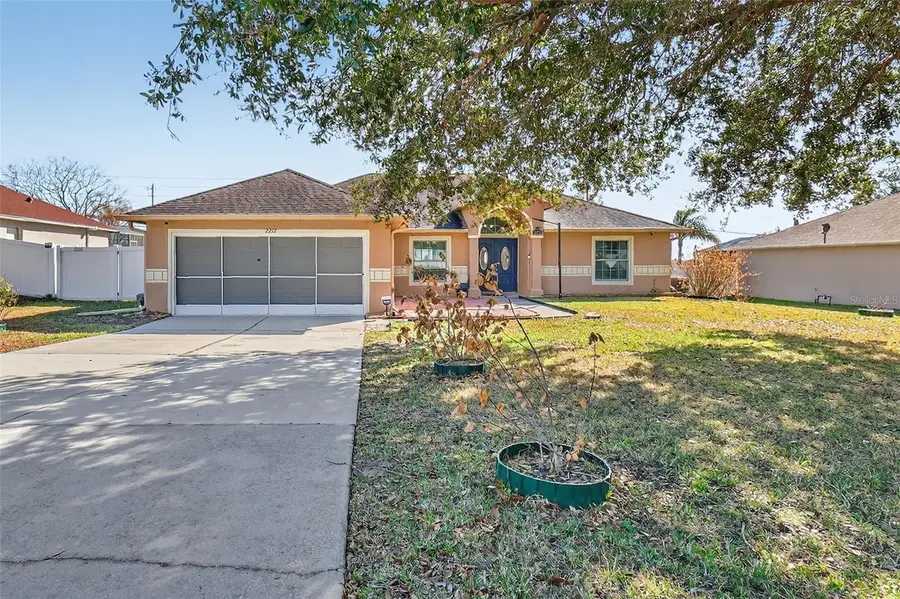 2212 Lake Pointe Circle, Leesburg, FL 34748 - #2