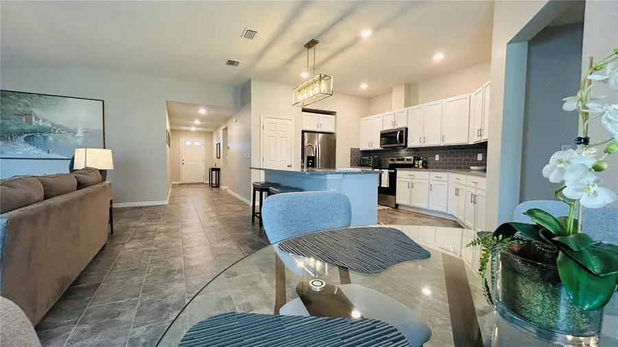 9475 Oakleaf Hammock Place, Seffner, FL 33584 - #2