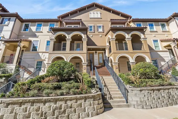 2037 Lobelia Drive, LAKE MARY, FL 32746