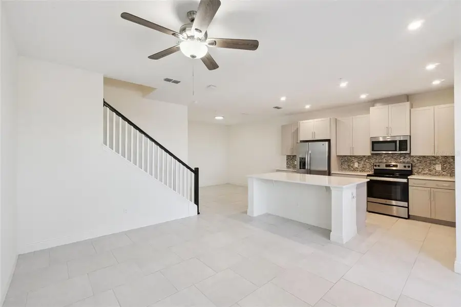 14235 Kellogg Avenue, Orlando, FL 32827 - #3